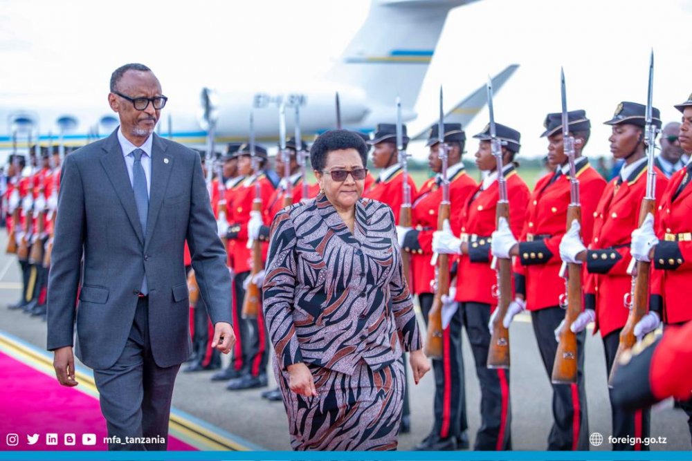 Perezida Kagame Yatangiye Uruzinduko Rwe Muri Tanzania - ISANO